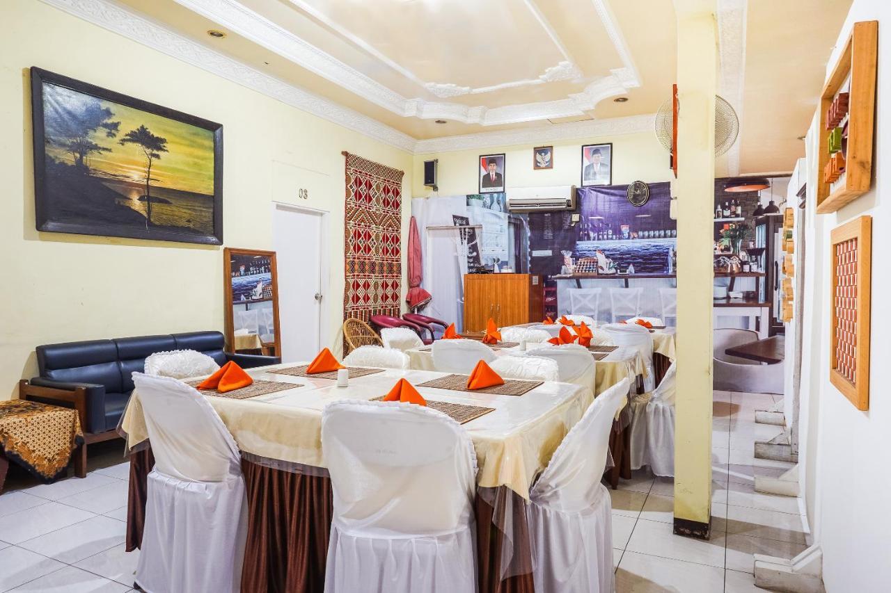 Oyo 375 Hotel Bougenville Syariah Padang  Eksteriør bilde